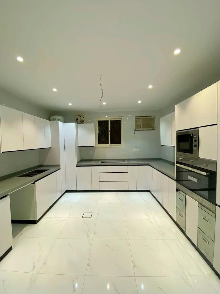 مطبخ مودرن ابيض